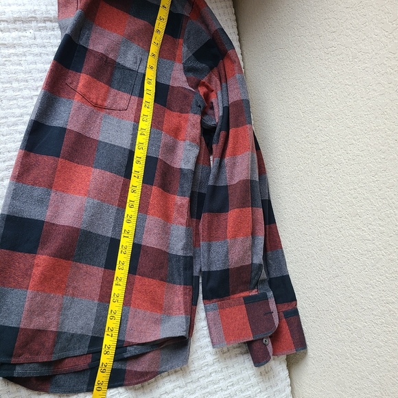 Untuckit Men's Longs Sleeve Fannel Shirt Plaid Size 2XL - Picture 5 of 10